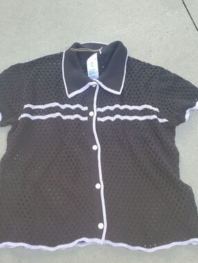 Black Knit Short-Sleeve Button-Up Shirt with Lavender Trim Size XL New With Tags
